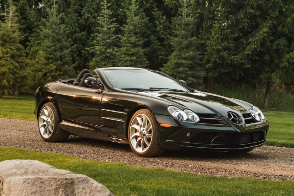 2008 Mercedes-Benz SLR McLaren sold for $369,000