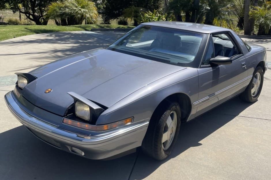 1990 Buick Reatta sold for $6,450