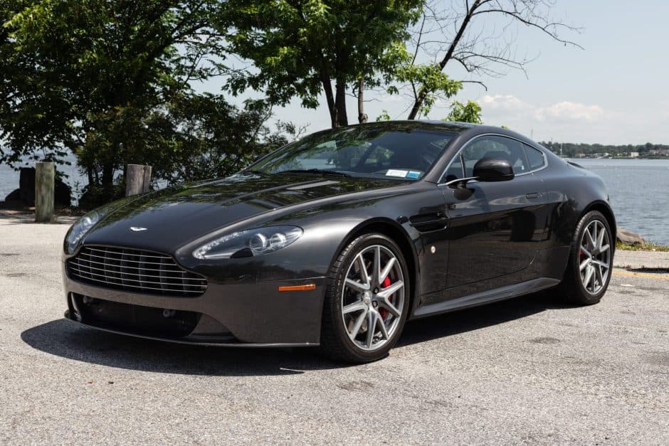 2011 Aston Martin V8 Vantage (2006+) sold for $62,001