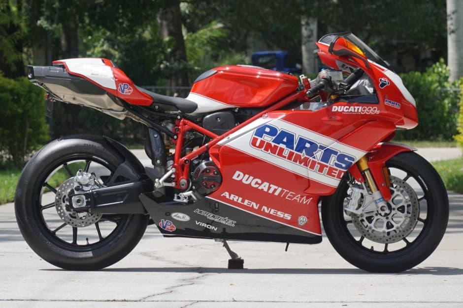 2007 Ducati 999 sold for $18,500