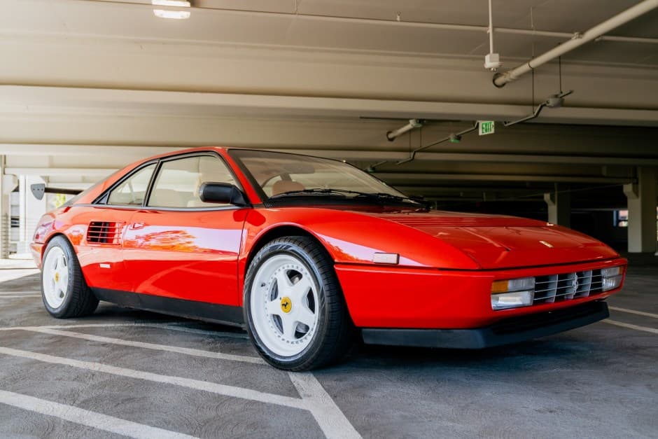 1989 Ferrari Mondial sold for $40,000