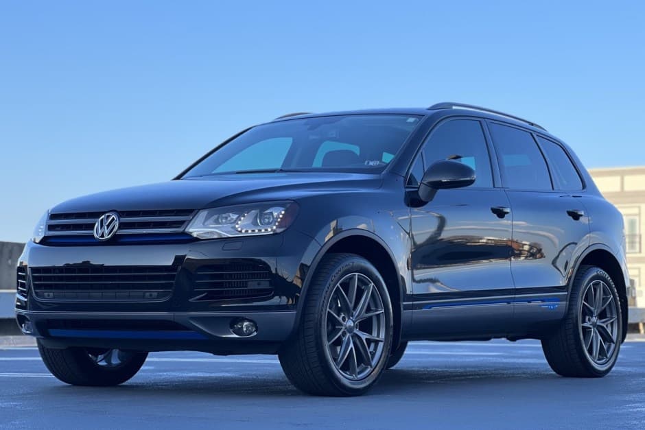 2013 Volkswagen Touareg sold for $29,500