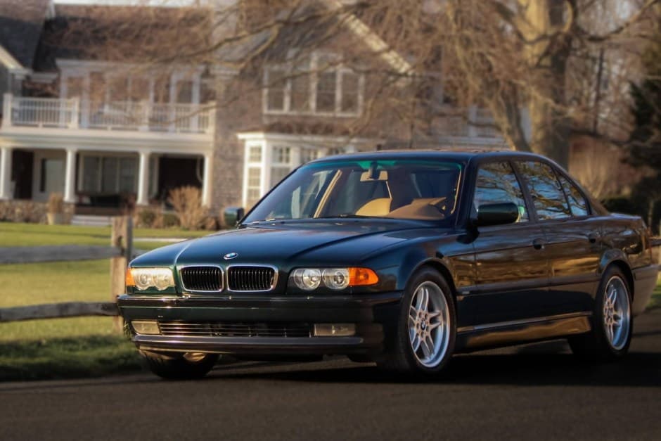 1999 BMW E38 7-Series sold for $13,000