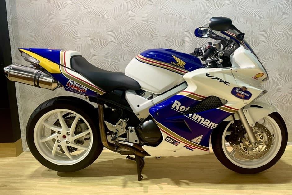 2007 Honda VF & VFR sold for $7,600