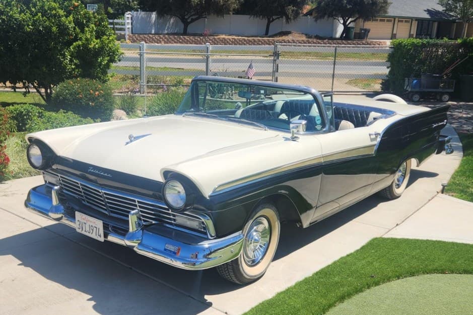 1957 Ford Fairlane sold for $30,000