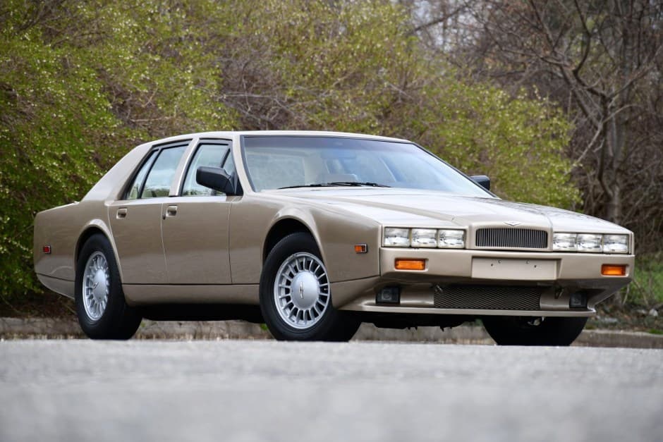 1988 Aston Martin Lagonda sold for $83,500