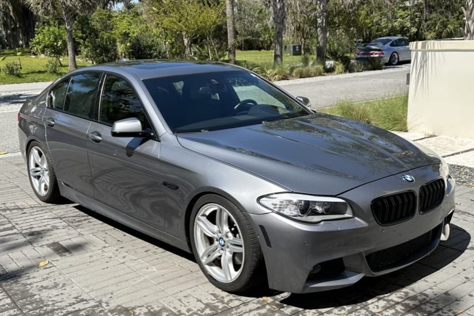 2013 BMW F10 5-Series sold for $14,550