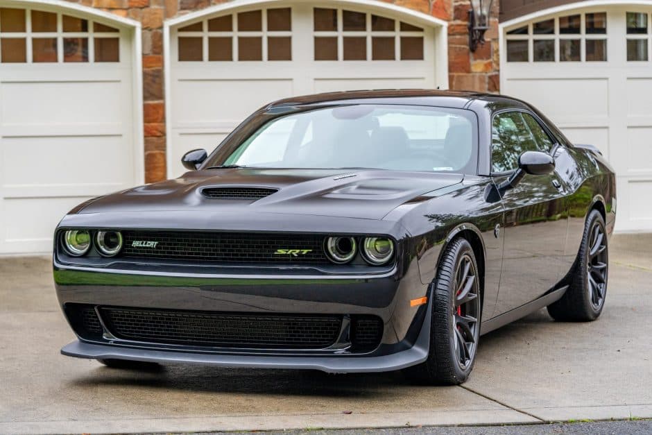 2015 Dodge Challenger SRT Hellcat sold for $40,250