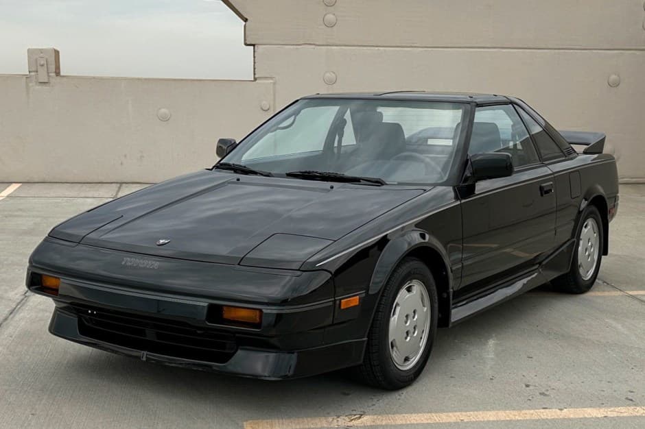 1989 Toyota AW11 MR2 sold for $16,500