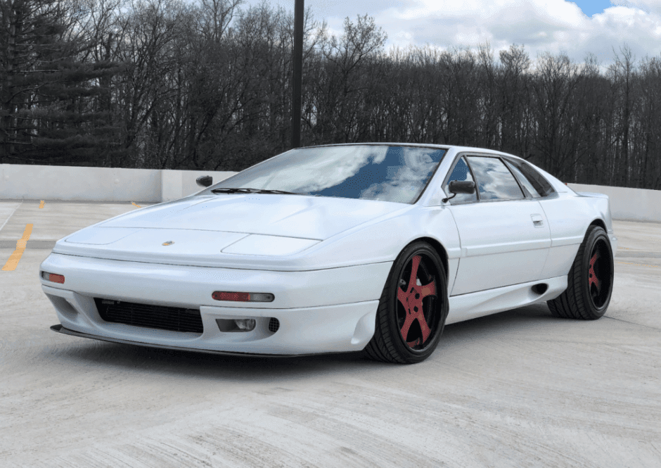 1994 Lotus Esprit sold for $20,750