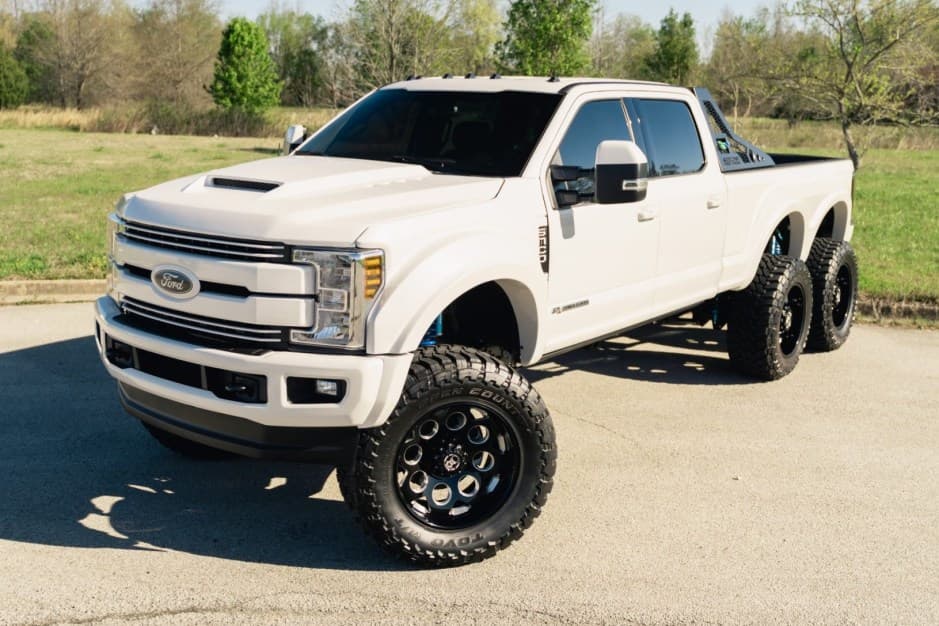 2019 Ford Super Duty 2017-2022 sold for $165,000
