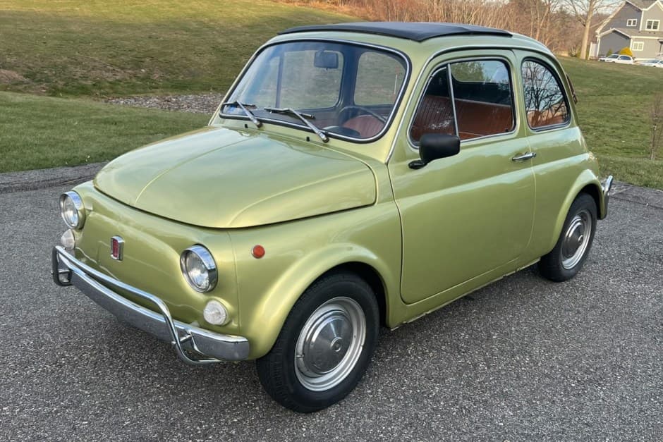 1970 Fiat Nuova 500 (1957-1975) sold for $9,500