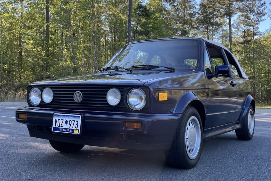 1991 Volkswagen Golf/Rabbit Cabriolet sold for $5,955