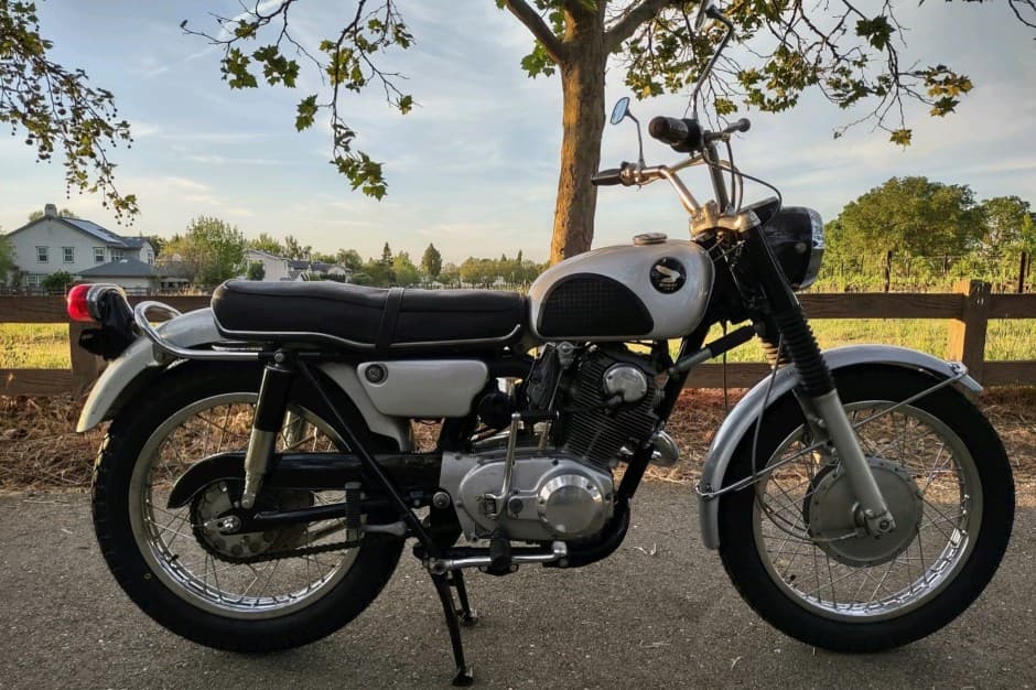 1967 Honda Dream, CB77 Super Hawk, & CL77 Scrambler sold for $9,500