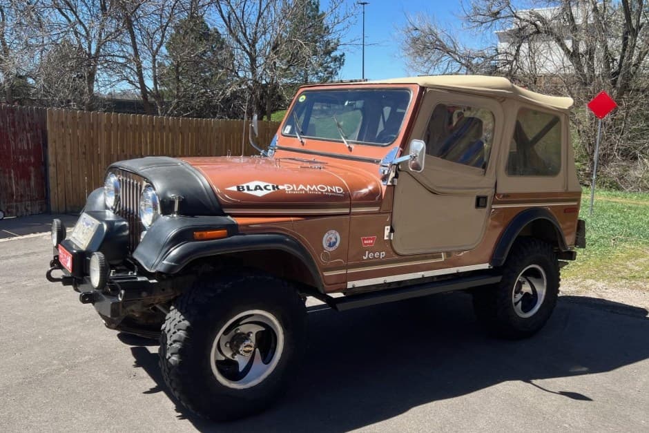 1980 Jeep CJ-7 sold for $11,000