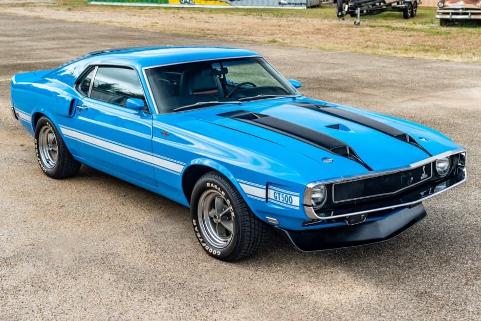 1970 Shelby Mustang GT350 & GT500 sold for $104,000