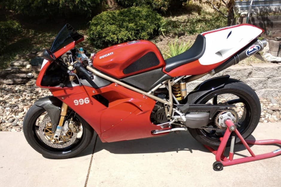 1999 Ducati 996 sold for $9,000