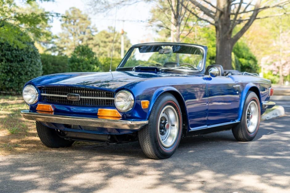 1971 Triumph TR6 sold for $16,250