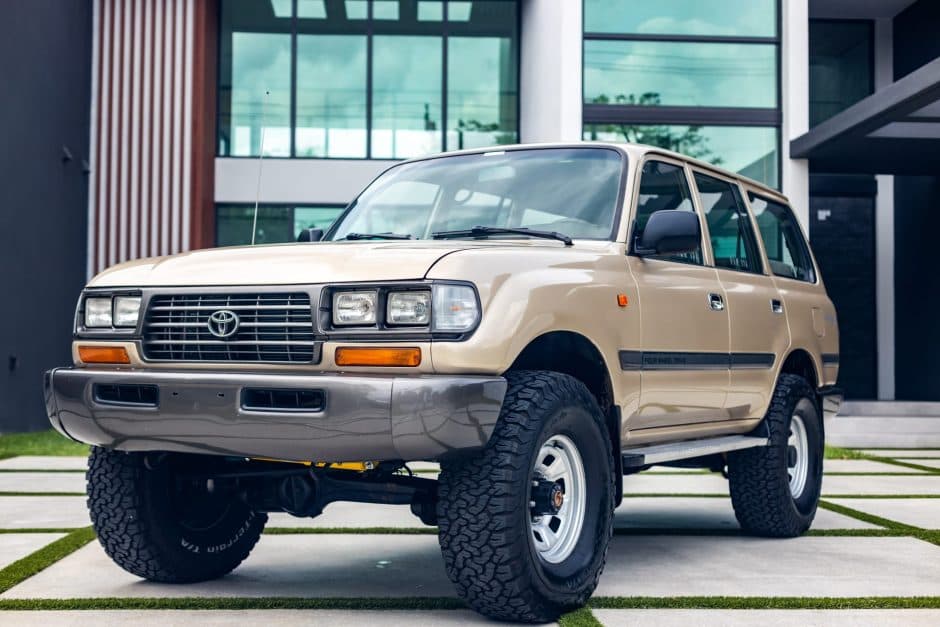 1999 Toyota Land Cruiser 80-Series sold for $31,000