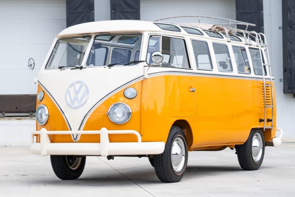 1973 Volkswagen Split-Window Bus sold for $45,500