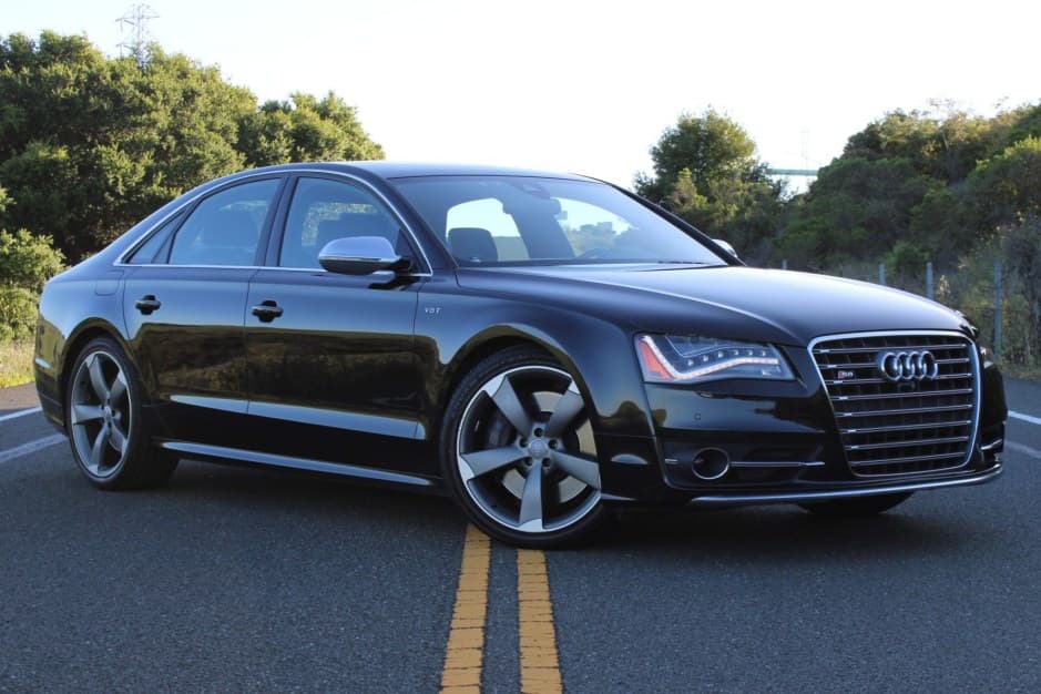 2013 Audi S8 sold for $27,859