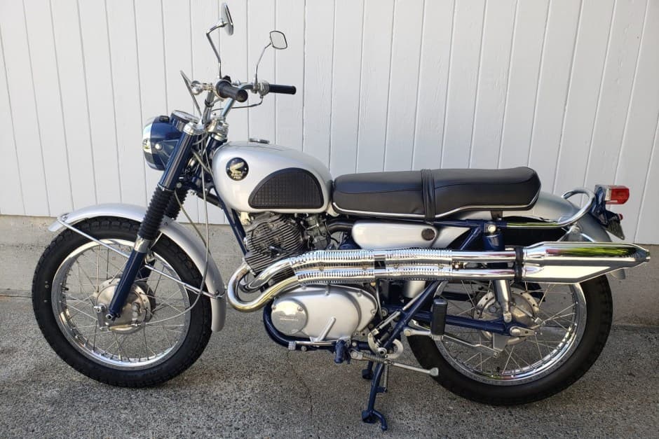 1965 Honda Dream, CB77 Super Hawk, & CL77 Scrambler sold for $8,500