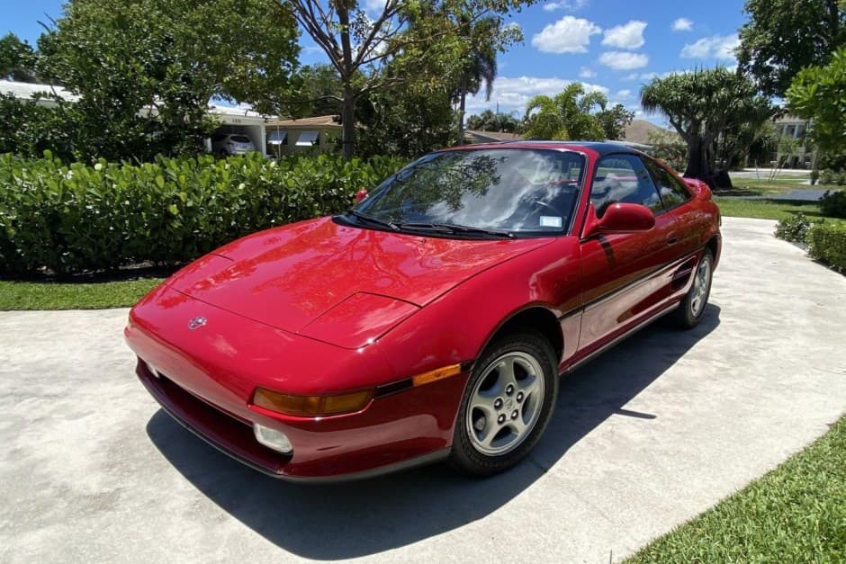 1991 Toyota SW20 MR2 sold for $25,000