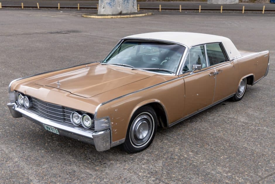 1965 Lincoln Continental (1961-1969) sold for $13,800