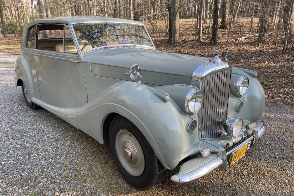 1949 Bentley Mark VI sold for $31,000