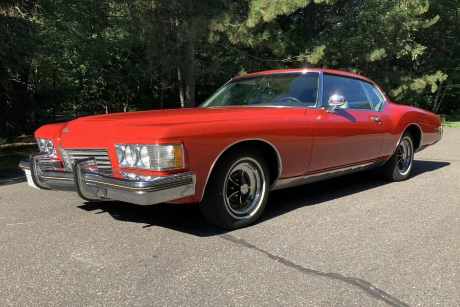1973 Buick Riviera sold for $17,500