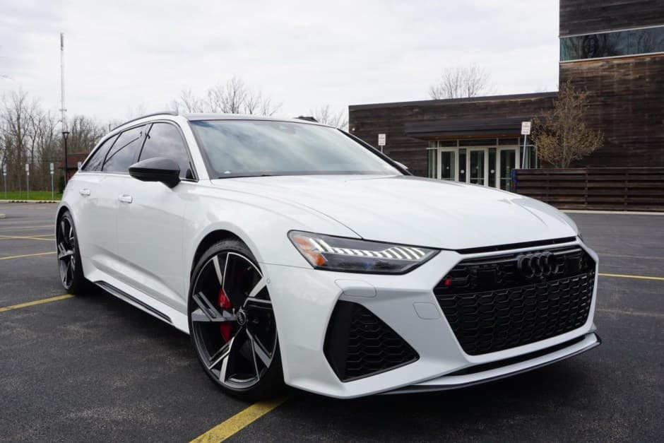2022 Audi RS6 sold for $101,000