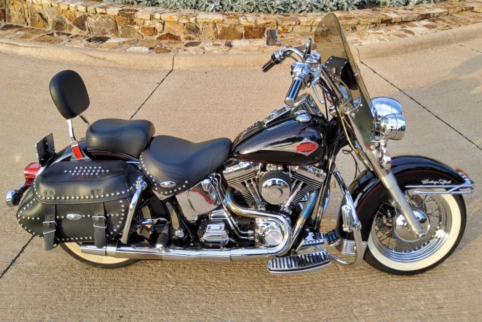 2001 Harley-Davidson Softail sold for $7,300