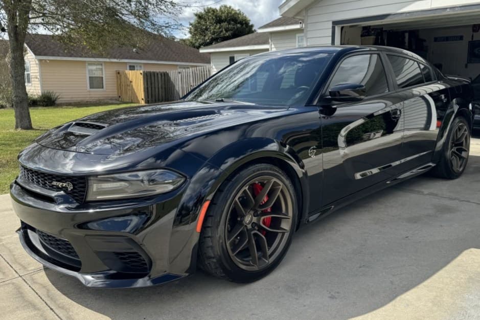 2021 Dodge Charger sold for $60,000