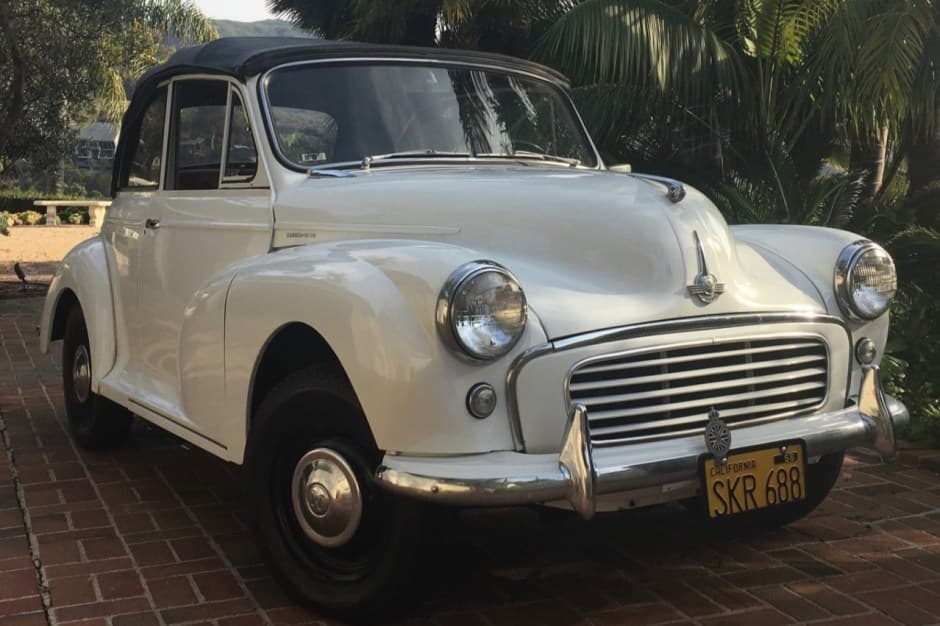 1960 Morris Minor sold for $9,300
