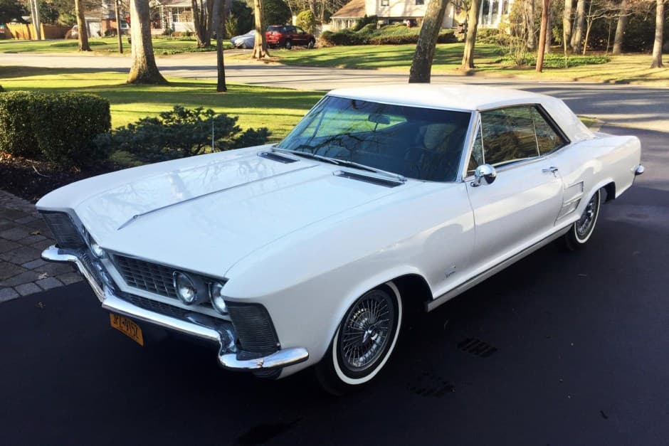 1963 Buick Riviera sold for $16,500