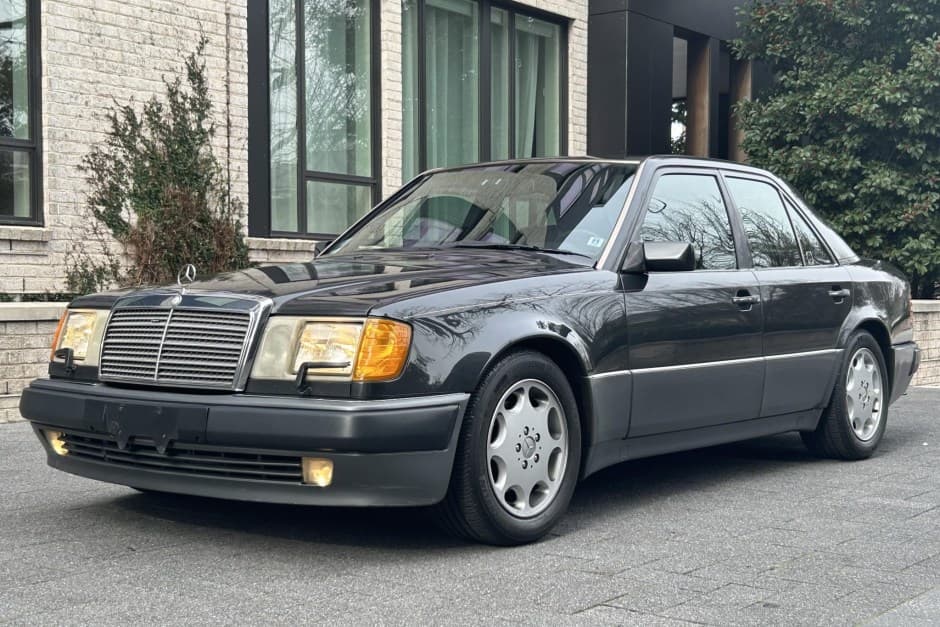 1992 Mercedes-Benz 500E & E500 sold for $34,777