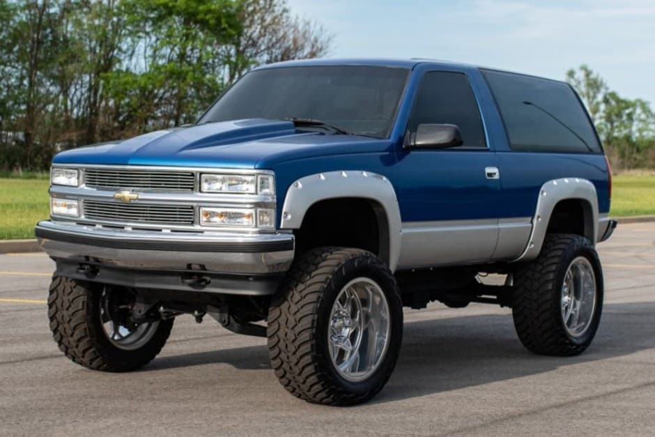 1992 Chevrolet Blazer GMT415 sold for $15,805