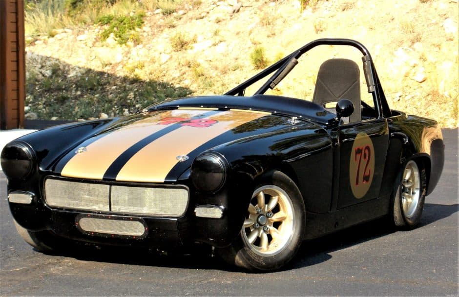 1967 MG Midget sold for $15,500