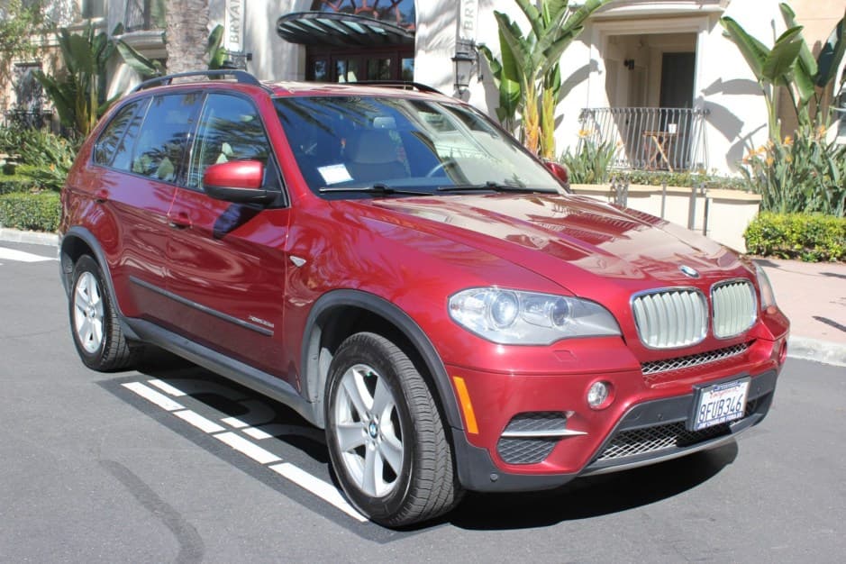 2012 BMW X5 sold for $17,650