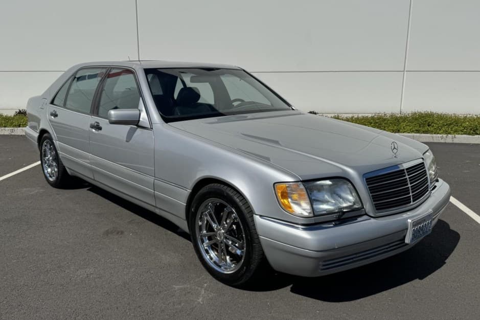 1998 Mercedes-Benz W140 S-Class sold for $10,000