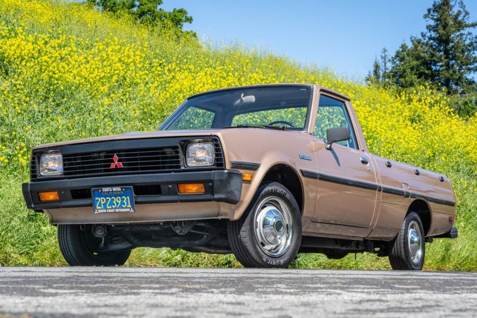 1985 Mitsubishi  sold for $12,008