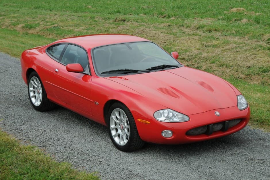 2001 Jaguar XKR sold for $10,250