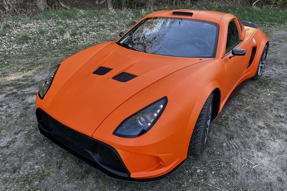 0 Factory Five 818 sold for $22,001