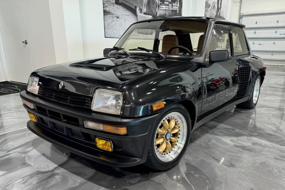 1984 Renault R5 Turbo sold for $117,000