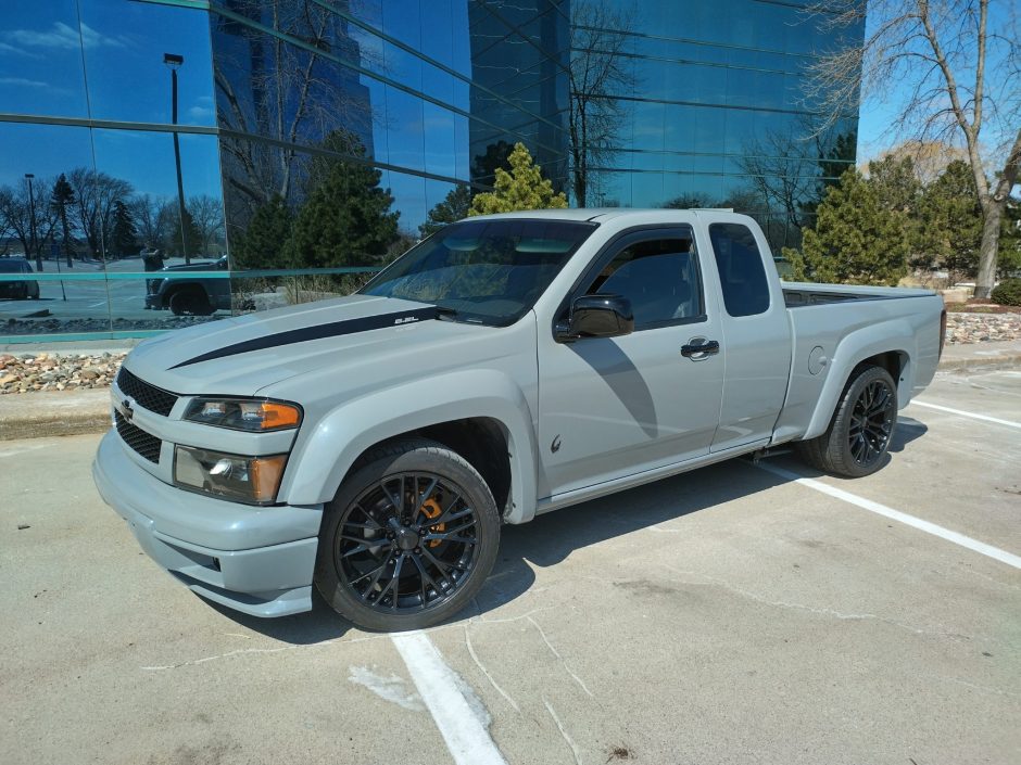2004 Chevrolet Colorado sold for $23,250