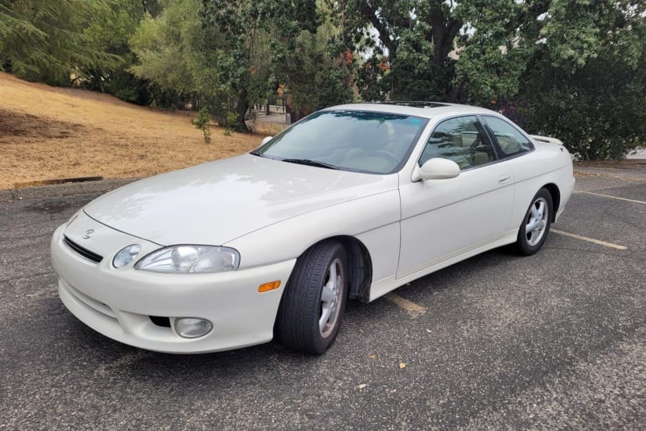 2000 Lexus SC sold for $14,300