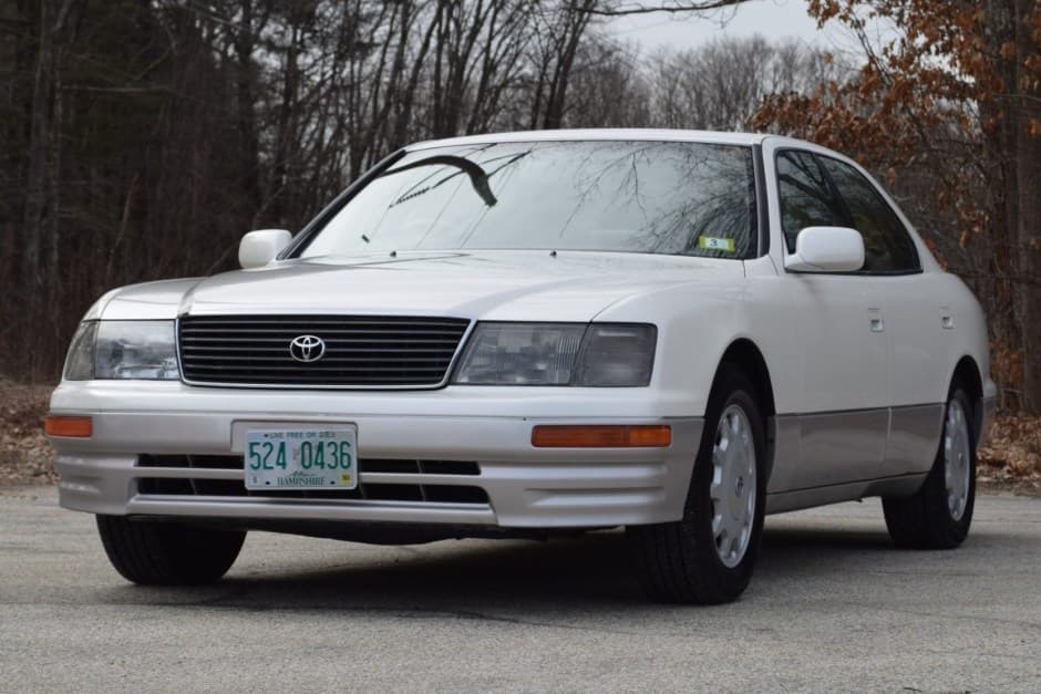 1997 Toyota  sold for $5,800
