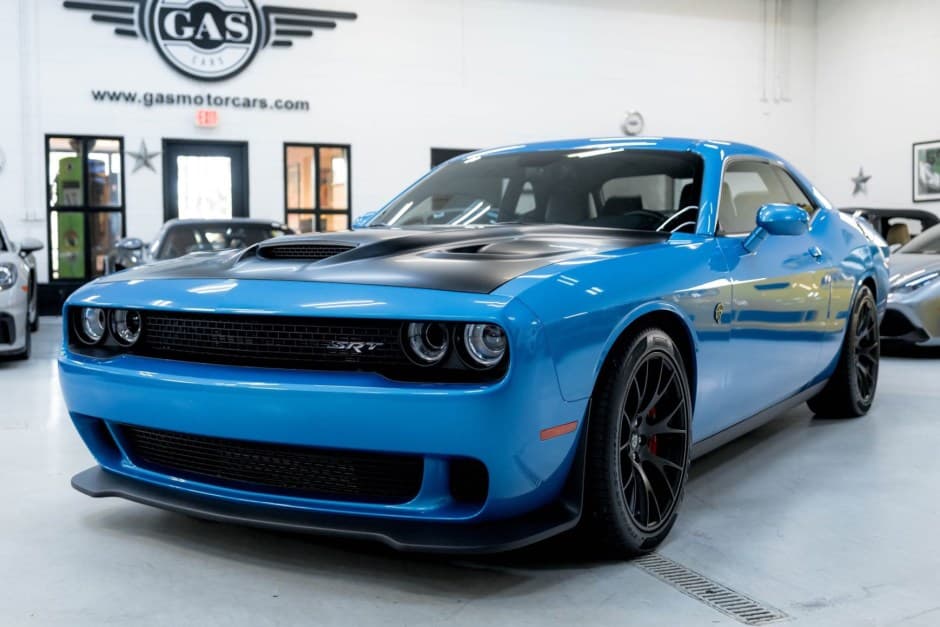 2015 Dodge Challenger SRT Hellcat sold for $51,500