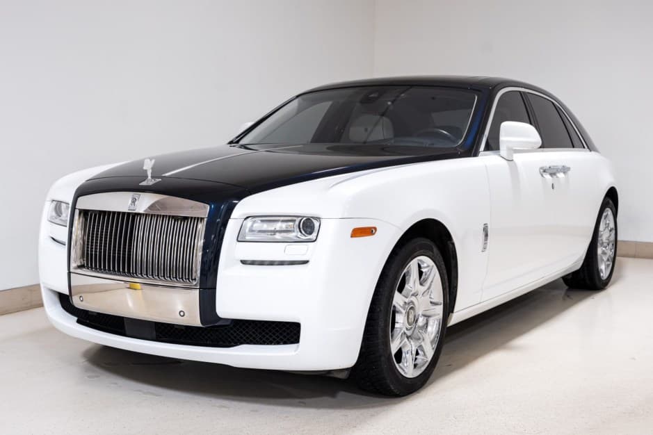 2013 Rolls-Royce Ghost sold for $120,000
