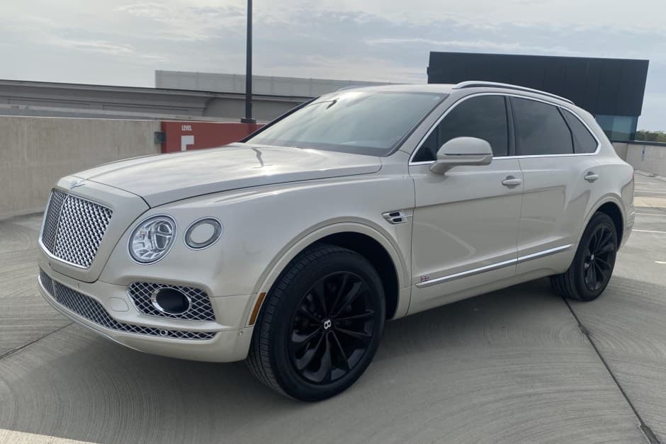 2018 Bentley Bentayga sold for $57,605